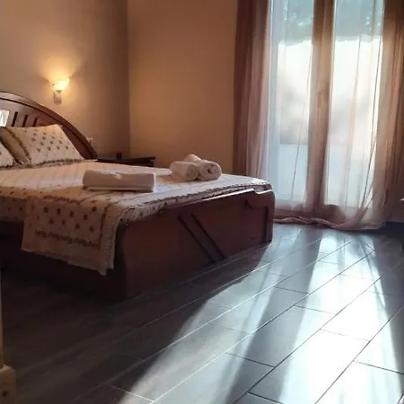 Case de vacanță The Paradise Of Katerina Frínion
